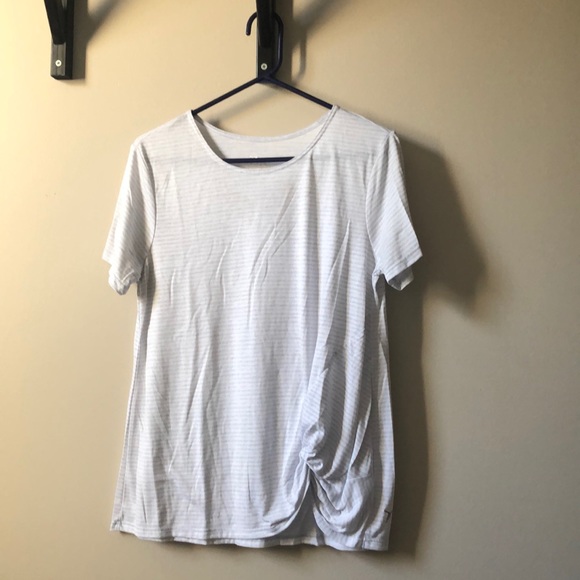 Women’s workout top - Picture 1 of 3